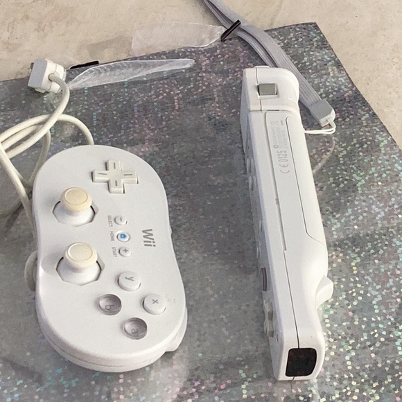 Nintendo Wii Remote & Motion Plus Adapter & Wii Classic Controller Lot Of 2 OEM - Picture 12 of 16